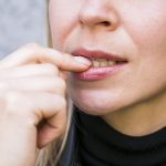5 สัญญาณโรคมะเร็งช่องปาก 